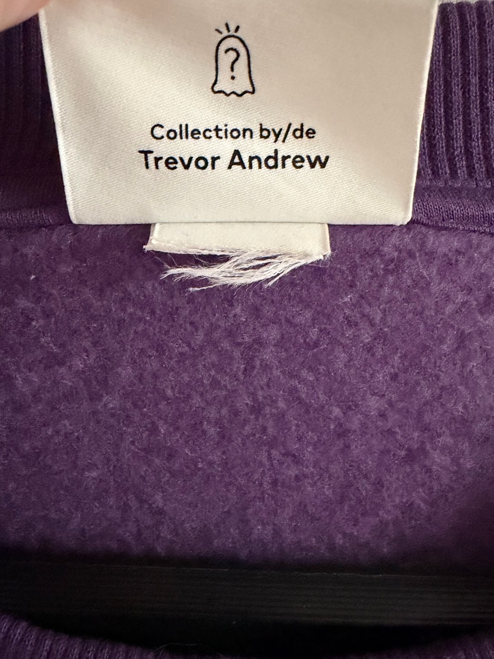 Goofy Sweater - Picture 6 of 7